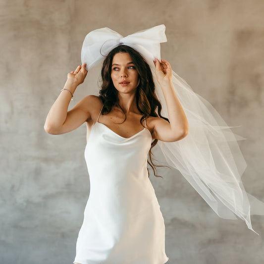 Bridal Bow - Bow Veil - Bridal Veil - Bridal Headpiece - Bride Hair Accessory - Hen Party Veil - Bachelorette Veil