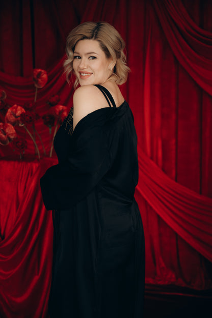 Black satin bridesmaid robe, detail view