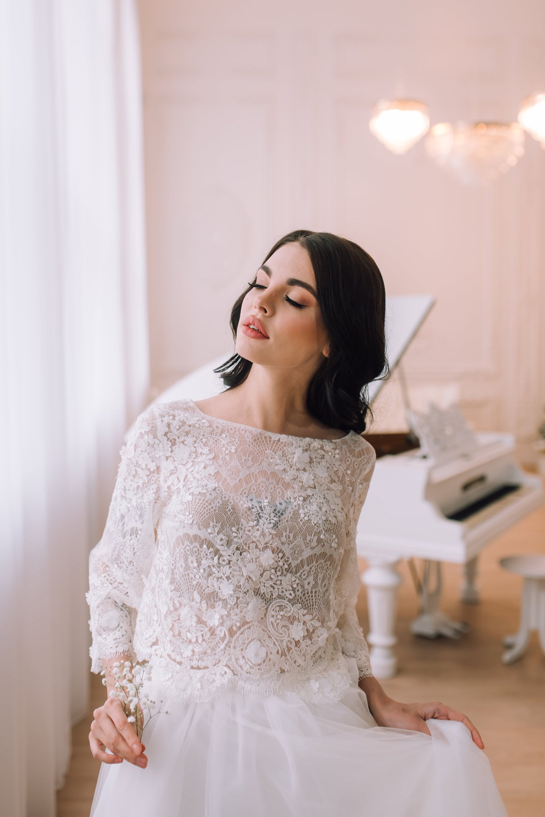 Lace Bridal Topper