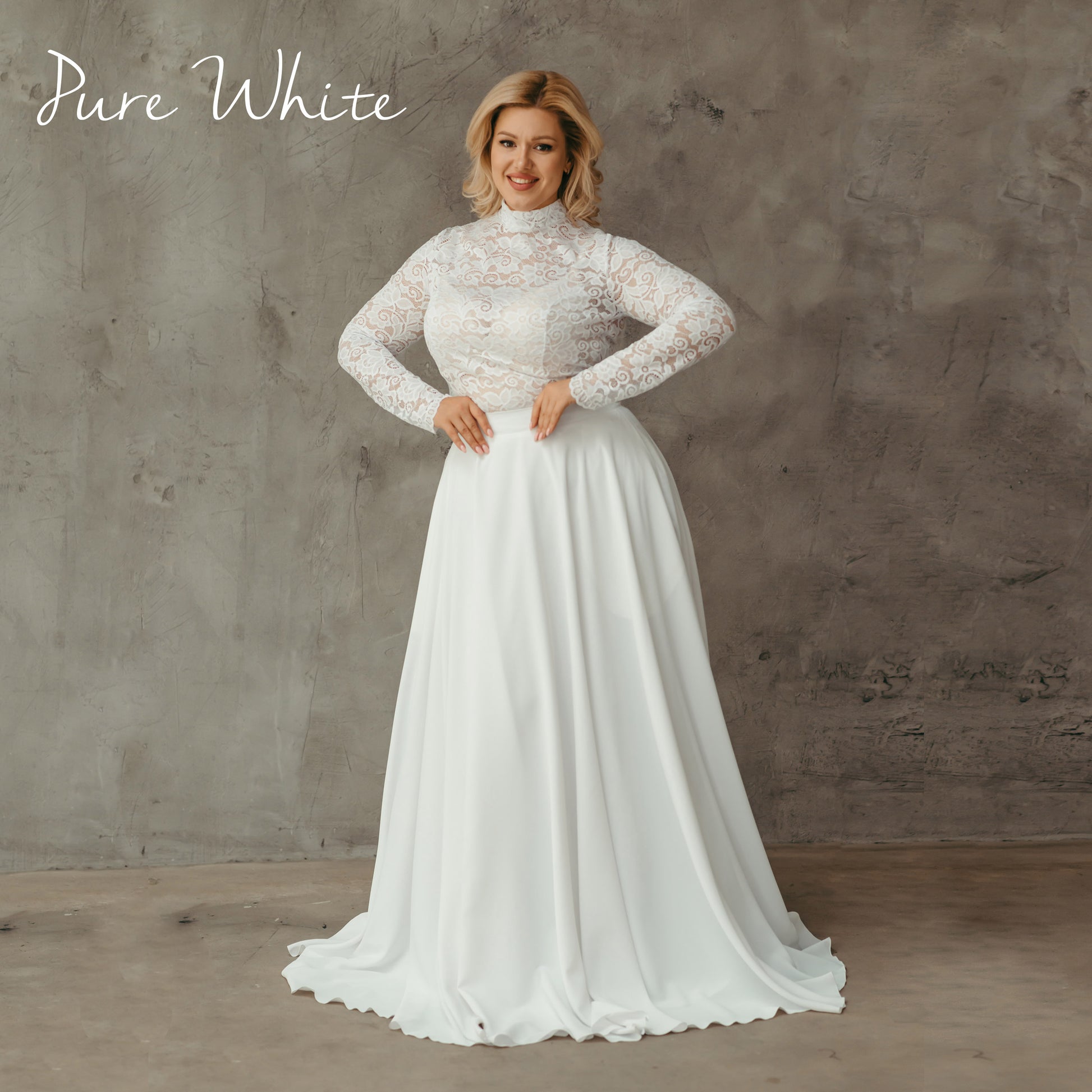 Bridal separate set in pure white: high-neck lace top with long sleeves and flowing white tulle skirt